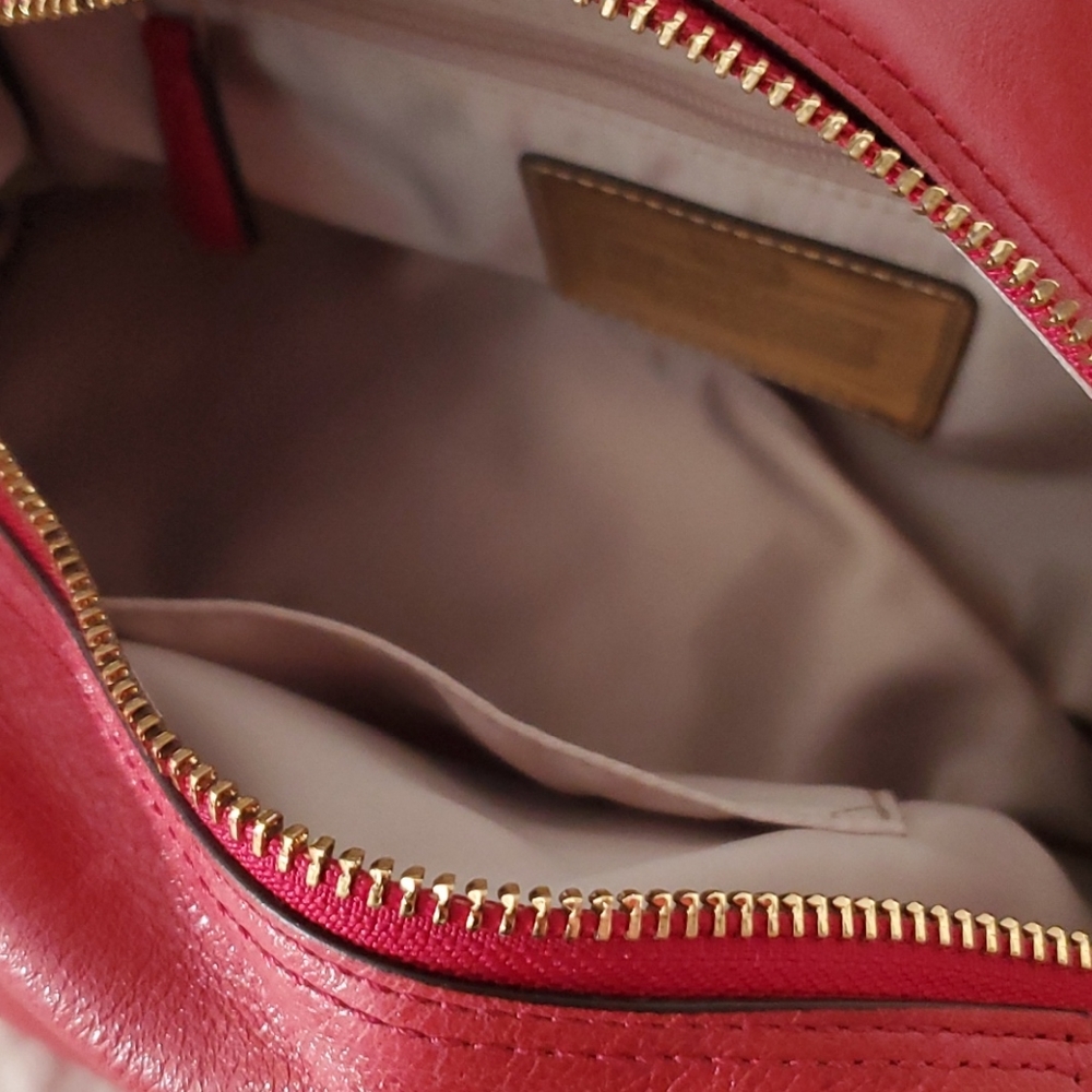 Coach Raspberry Hand Bag - New - Picture 7 of 11